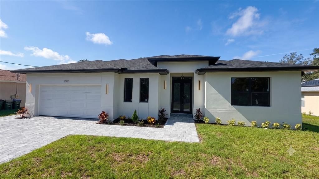 For Sale: $525,000 (4 beds, 3 baths, 2401 Square Feet)