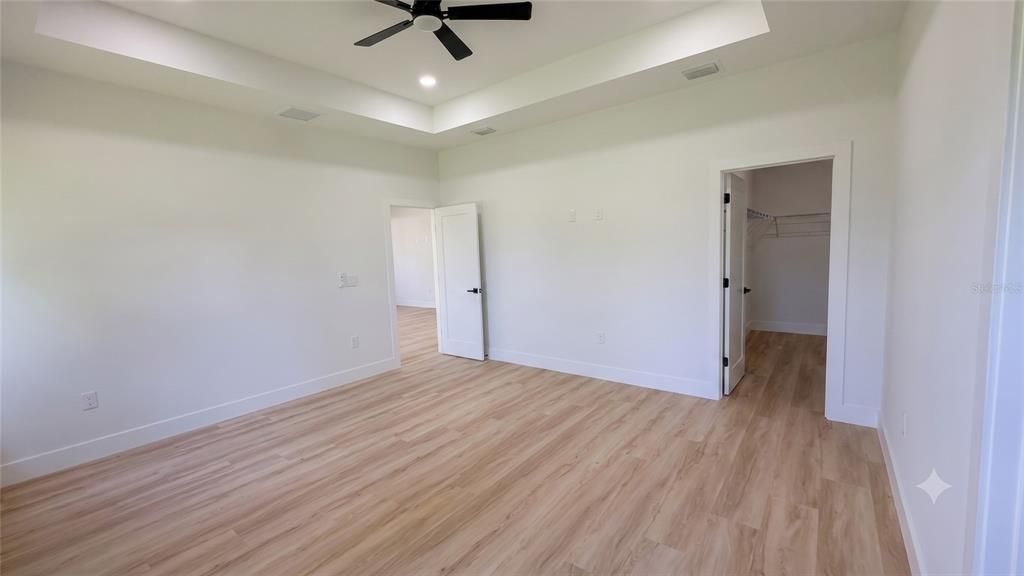 For Sale: $525,000 (4 beds, 3 baths, 2401 Square Feet)