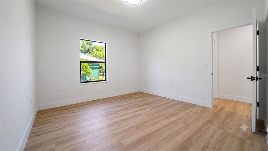 For Sale: $525,000 (4 beds, 3 baths, 2401 Square Feet)