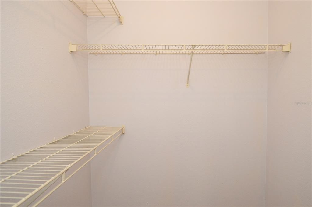 В аренду: $1,400 (1 спален, 1 ванн, 846 Квадратных фут)