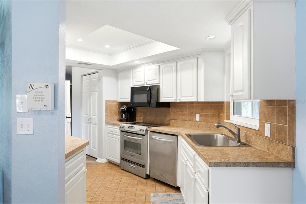 En Venta: $324,999 (3 camas, 2 baños, 1432 Pies cuadrados)