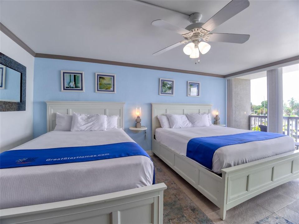 For Sale: $120,000 (1 beds, 1 baths, 360 Square Feet)