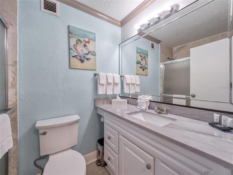 For Sale: $120,000 (1 beds, 1 baths, 360 Square Feet)