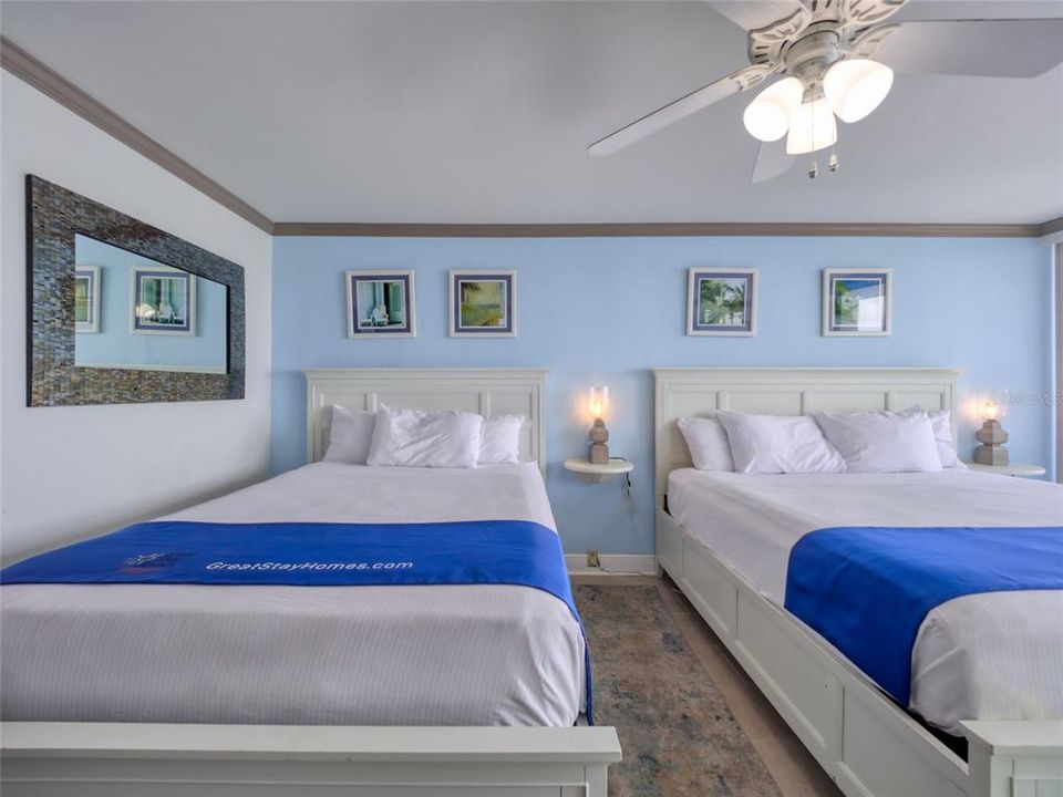 For Sale: $120,000 (1 beds, 1 baths, 360 Square Feet)