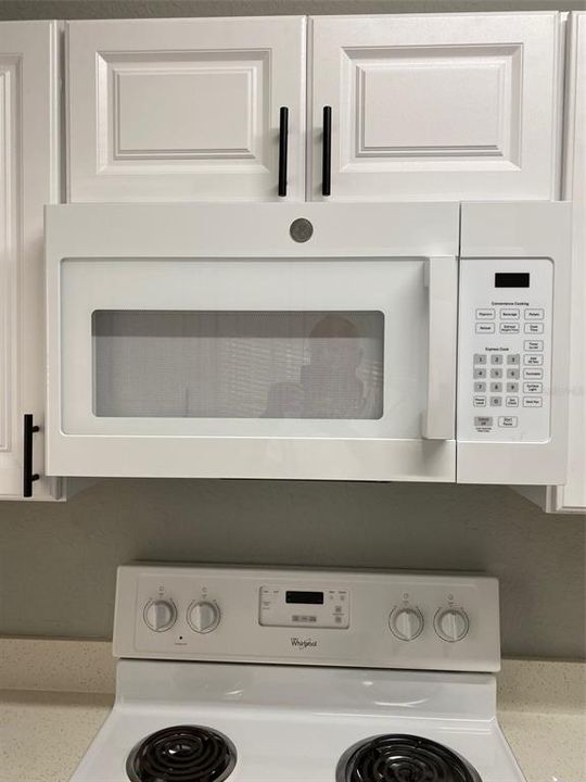 В аренду: $1,350 (1 спален, 1 ванн, 850 Квадратных фут)