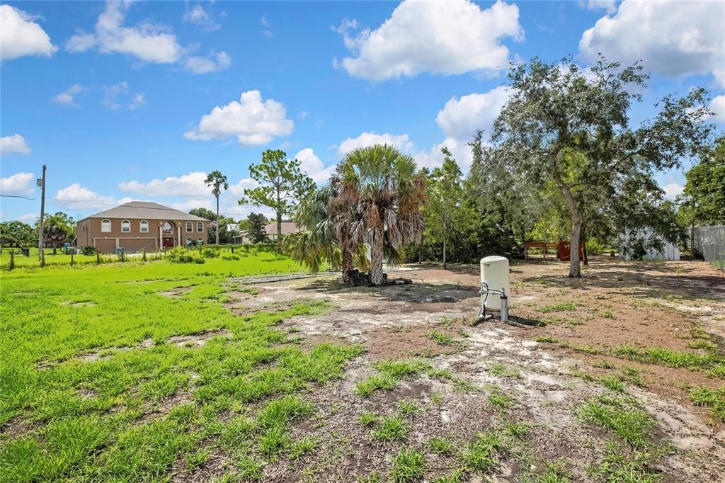 En Venta: $339,000 (4 camas, 2 baños, 1646 Pies cuadrados)