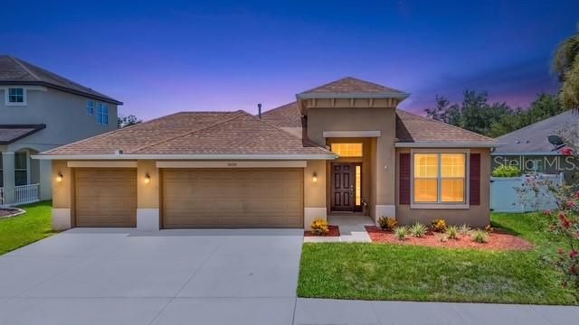 En Venta: $399,900 (3 camas, 2 baños, 2042 Pies cuadrados)