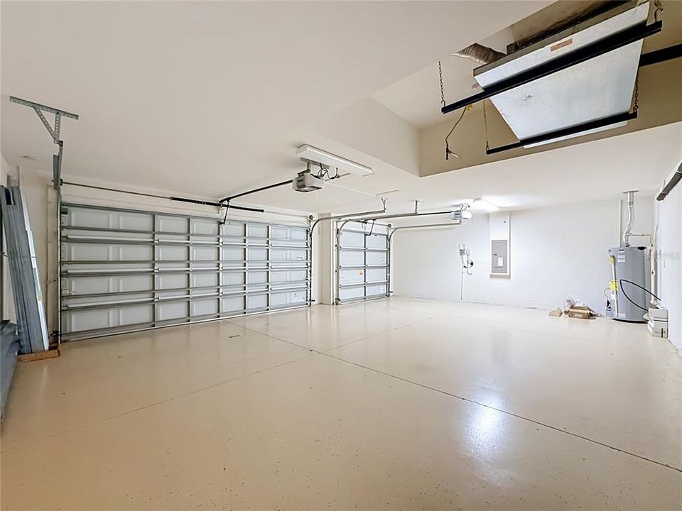 En Venta: $399,900 (3 camas, 2 baños, 2042 Pies cuadrados)