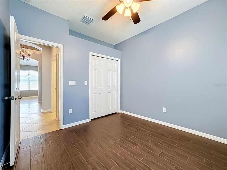 En Venta: $399,900 (3 camas, 2 baños, 2042 Pies cuadrados)