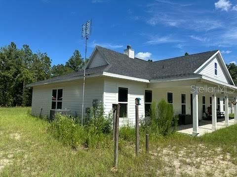 En Venta: $560,000 (4 camas, 2 baños, 2450 Pies cuadrados)