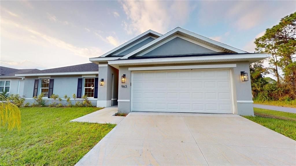 Recently Rented: $2,100 (4 beds, 2 baths, 2180 Square Feet)