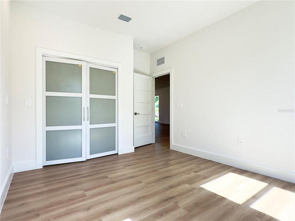 En Venta: $379,900 (3 camas, 2 baños, 1905 Pies cuadrados)