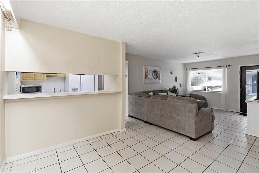 En Venta: $125,000 (2 camas, 2 baños, 944 Pies cuadrados)