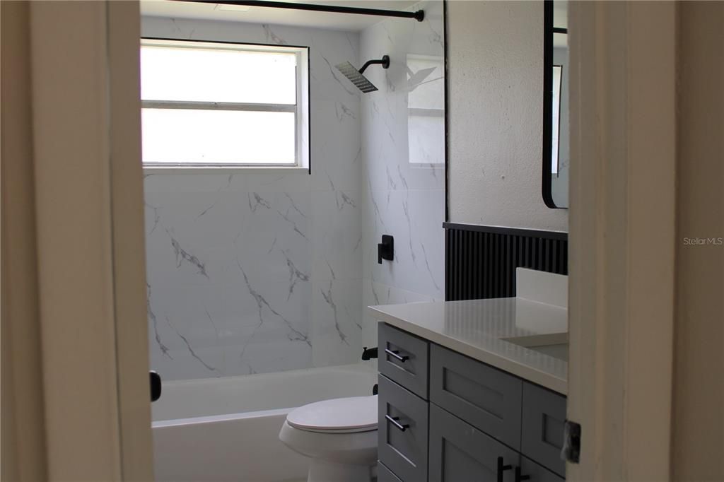 For Rent: $1,500 (2 beds, 1 baths, 784 Square Feet)