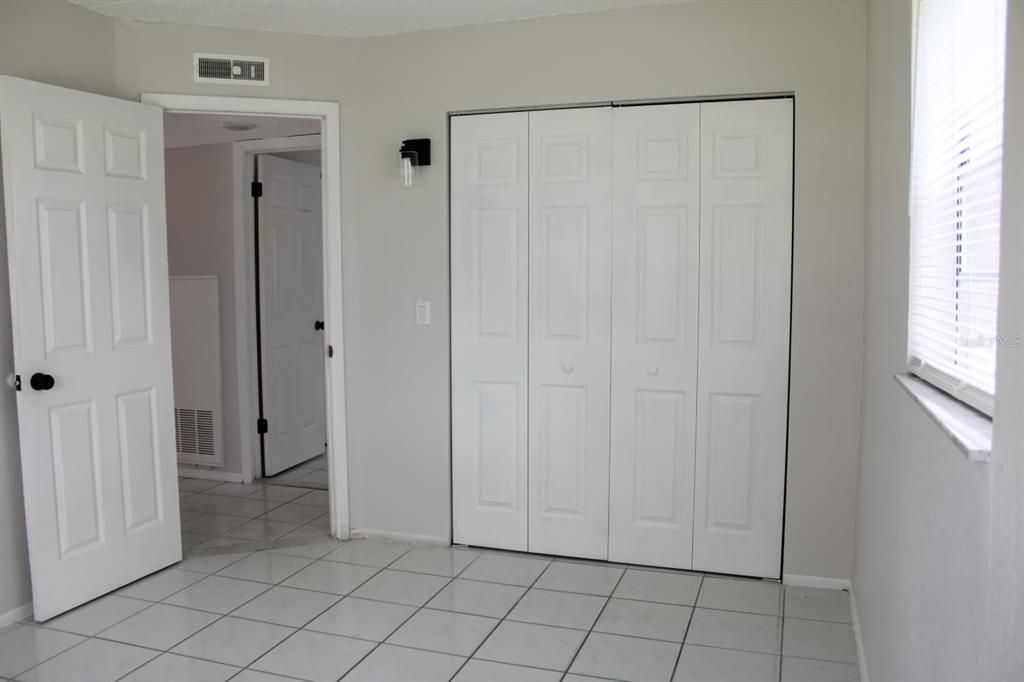 For Rent: $1,500 (2 beds, 1 baths, 784 Square Feet)