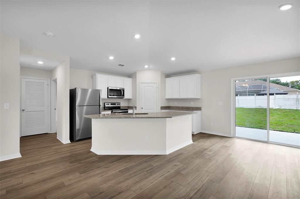 En Venta: $329,900 (3 camas, 2 baños, 1461 Pies cuadrados)