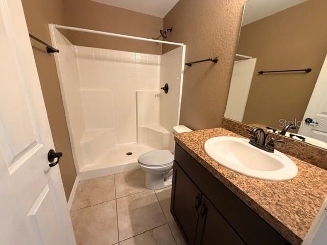 В аренду: $1,600 (3 спален, 2 ванн, 1090 Квадратных фут)