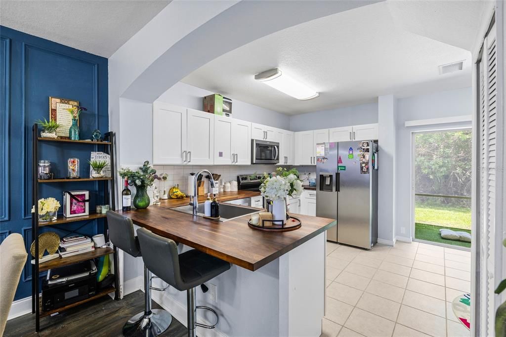 For Sale: $275,000 (3 beds, 2 baths, 1708 Square Feet)