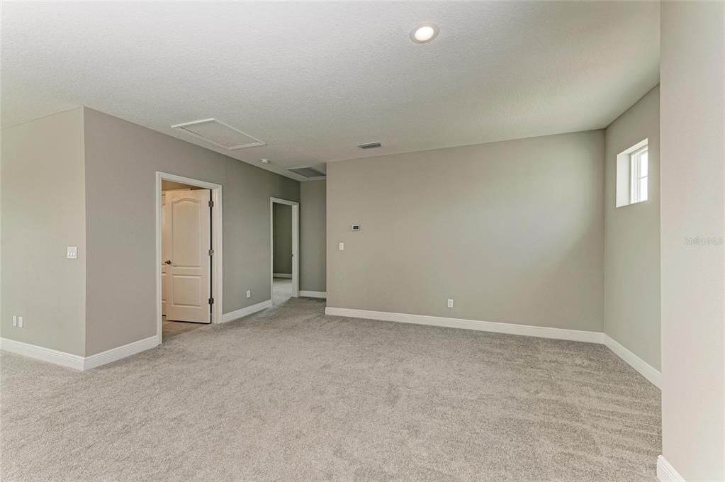 For Sale: $750,000 (4 beds, 3 baths, 3097 Square Feet)