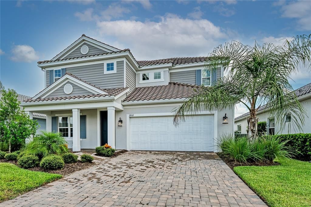 For Sale: $750,000 (4 beds, 3 baths, 3097 Square Feet)