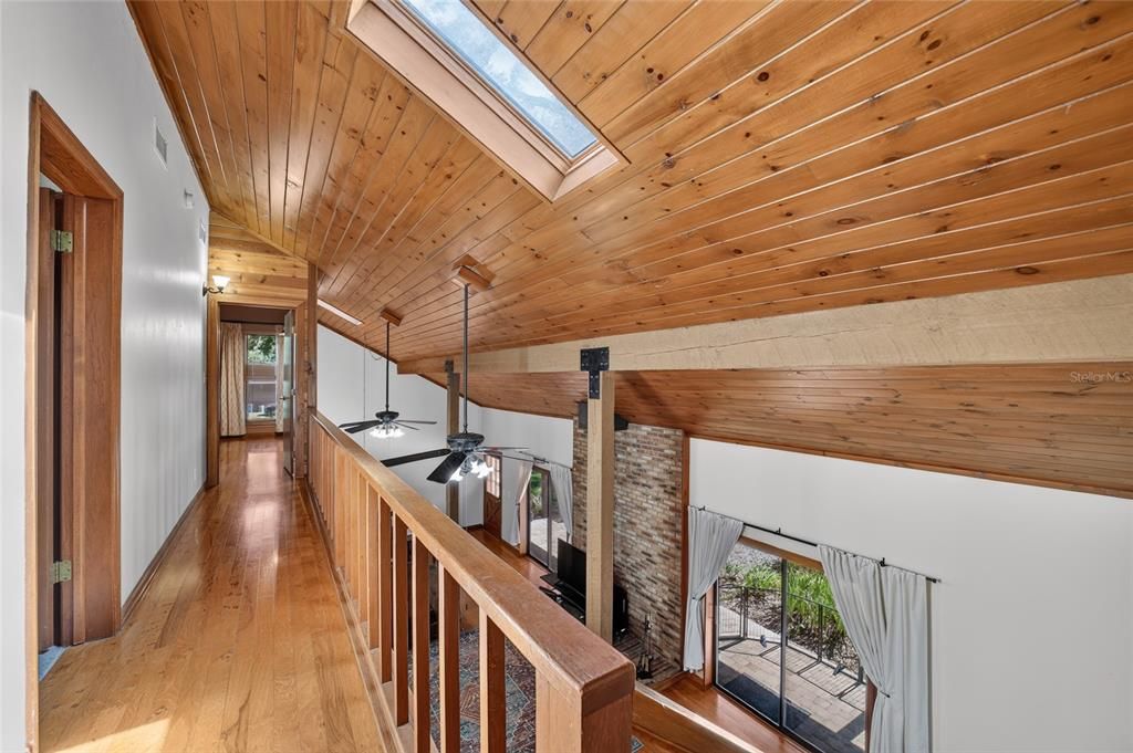 En Venta: $399,000 (3 camas, 2 baños, 1813 Pies cuadrados)