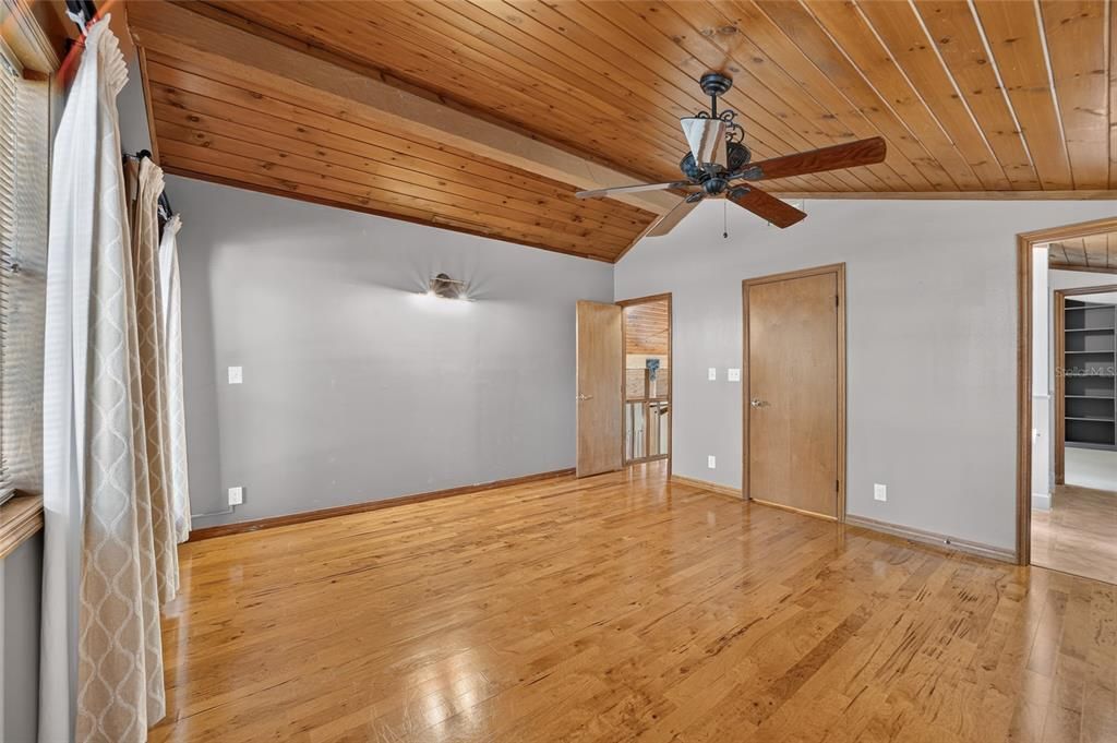 En Venta: $399,000 (3 camas, 2 baños, 1813 Pies cuadrados)