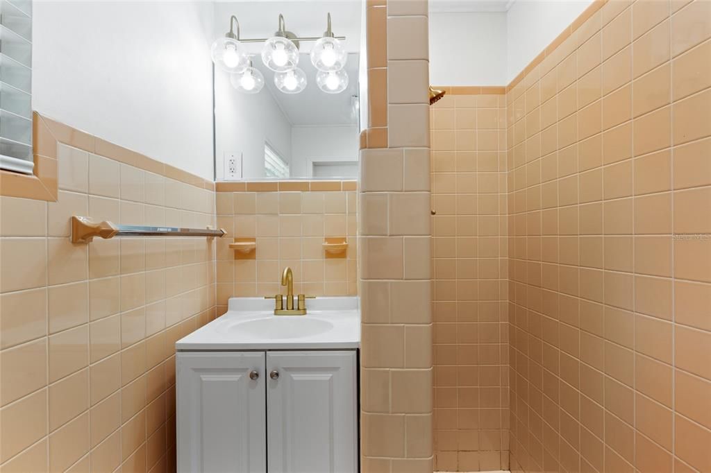 For Sale: $799,000 (4 beds, 4 baths, 2988 Square Feet)