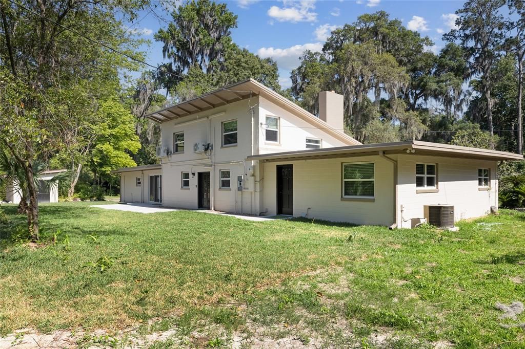 For Sale: $799,000 (4 beds, 4 baths, 2988 Square Feet)