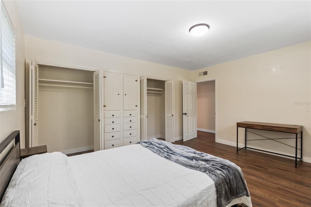 For Sale: $799,000 (4 beds, 4 baths, 2988 Square Feet)