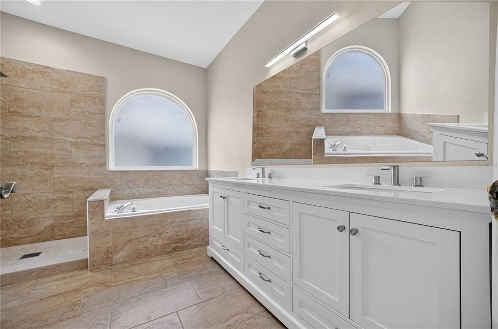 На продажу: $469,999 (4 спален, 3 ванн, 2383 Квадратных фут)