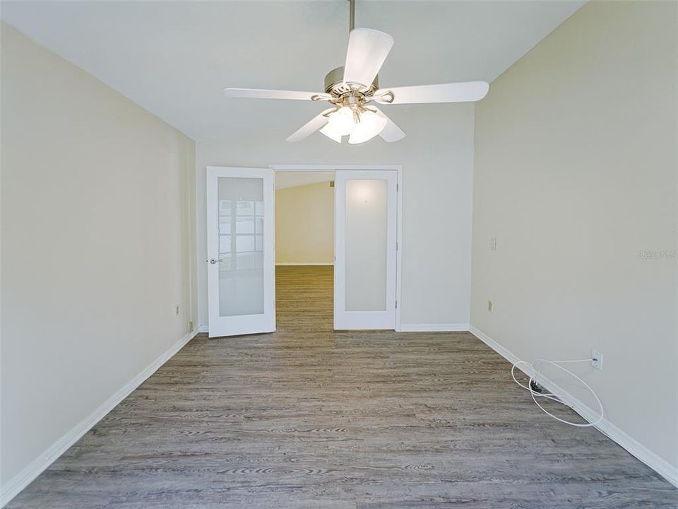 For Sale: $325,000 (2 beds, 2 baths, 1547 Square Feet)
