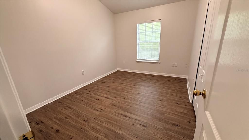 For Rent: $2,200 (3 beds, 2 baths, 1855 Square Feet)