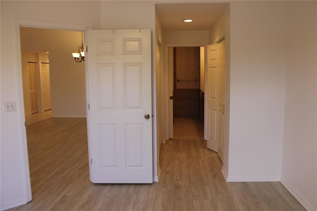 В аренду: $2,499 (3 спален, 2 ванн, 1487 Квадратных фут)