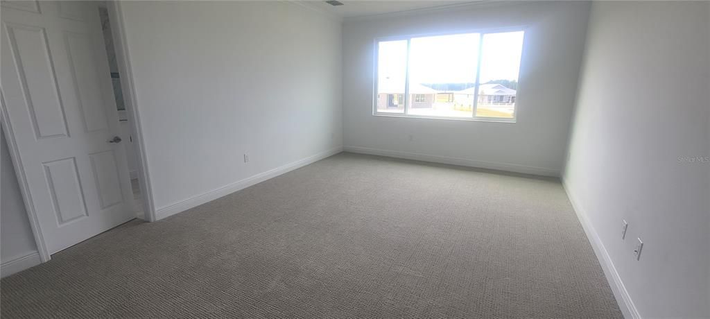 En Renta: $3,150 (3 camas, 3 baños, 2599 Pies cuadrados)