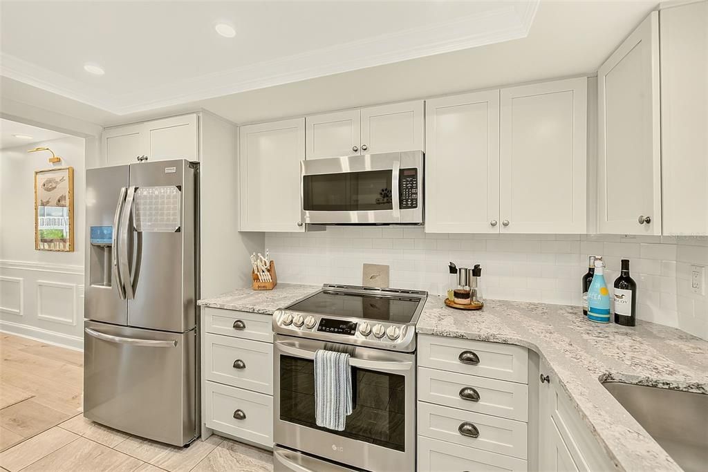 For Rent: $2,100 (2 beds, 2 baths, 1133 Square Feet)