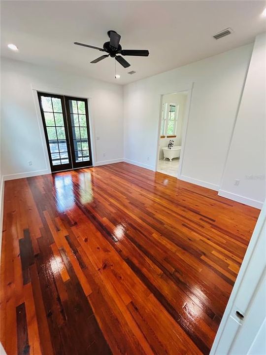 For Sale: $914,550 (4 beds, 3 baths, 2613 Square Feet)