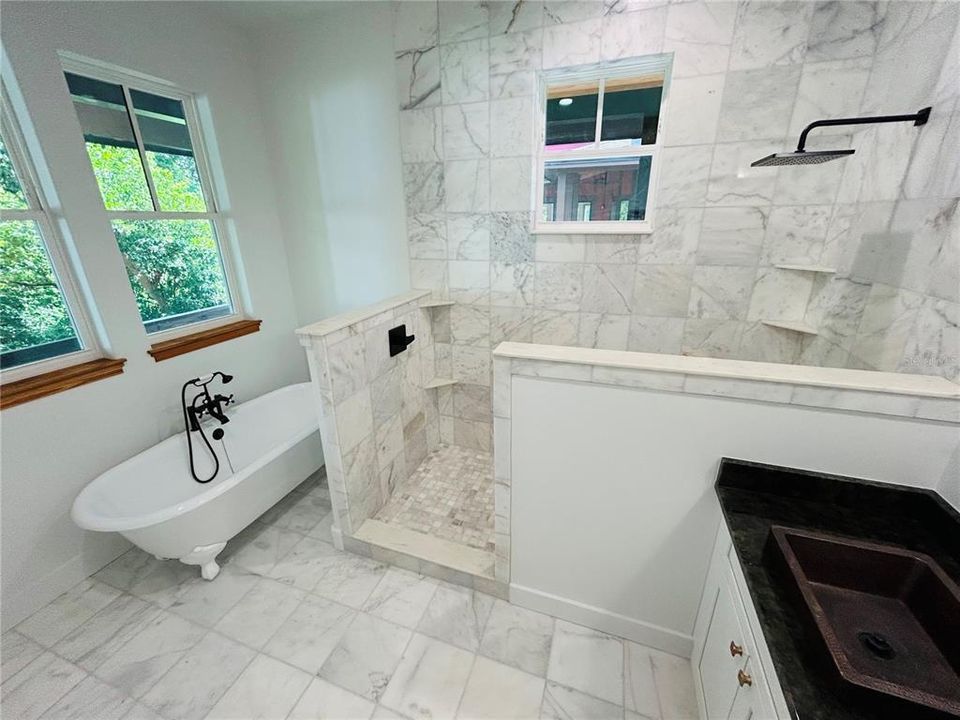 For Sale: $914,550 (4 beds, 3 baths, 2613 Square Feet)
