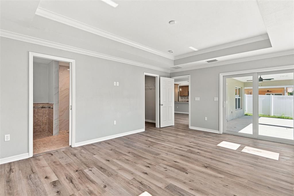 For Sale: $325,000 (3 beds, 2 baths, 1531 Square Feet)