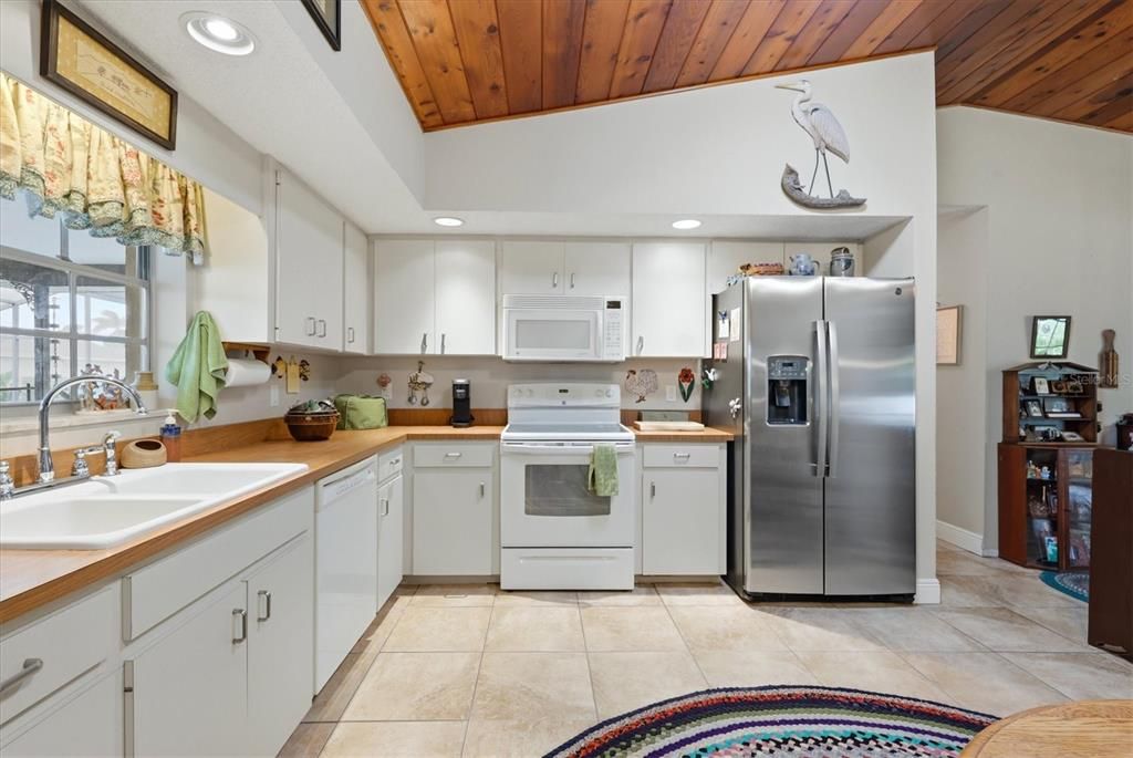 En Venta: $375,000 (3 camas, 2 baños, 1755 Pies cuadrados)