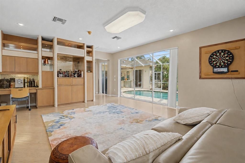 : $924,900 (4 camas, 3 baños, 3144 Pies cuadrados)