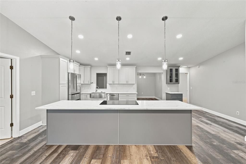 На продажу: $370,000 (3 спален, 2 ванн, 1513 Квадратных фут)