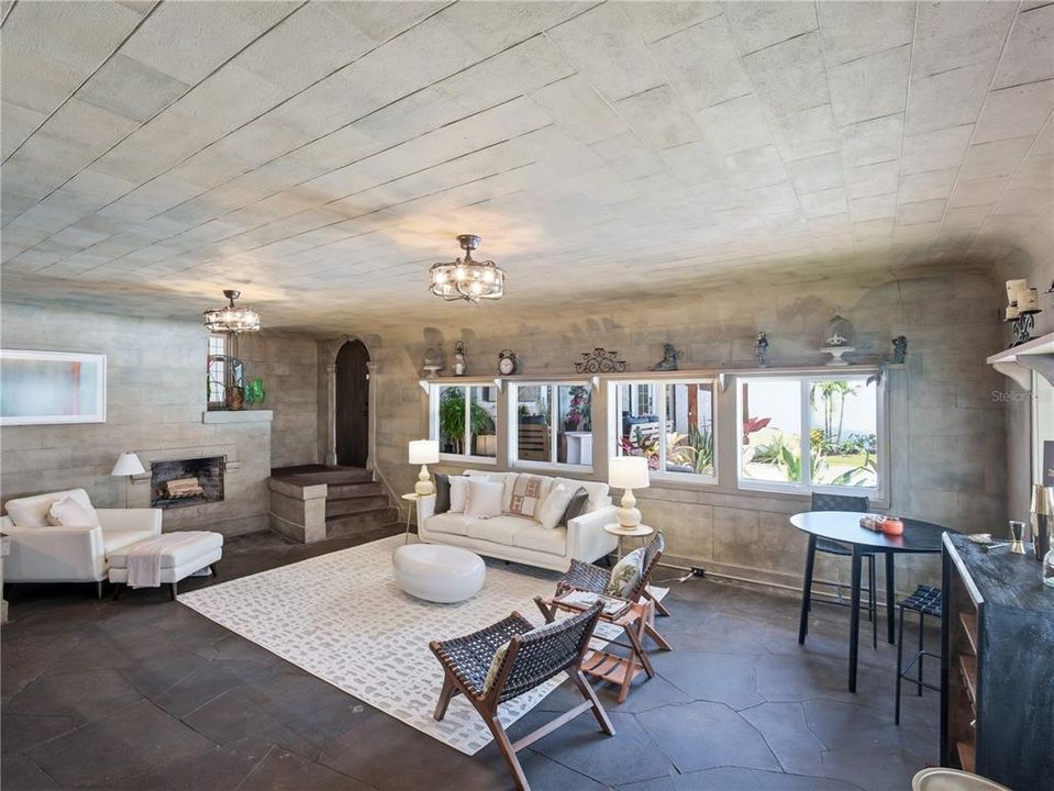 En Venta: $2,290,000 (3 camas, 4 baños, 3250 Pies cuadrados)