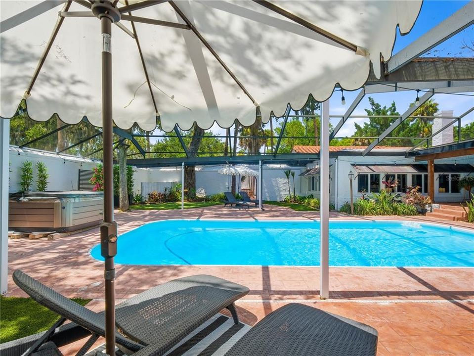 En Venta: $2,290,000 (3 camas, 4 baños, 3250 Pies cuadrados)