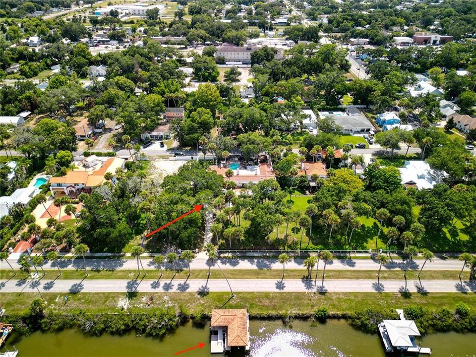 En Venta: $2,290,000 (3 camas, 4 baños, 3250 Pies cuadrados)