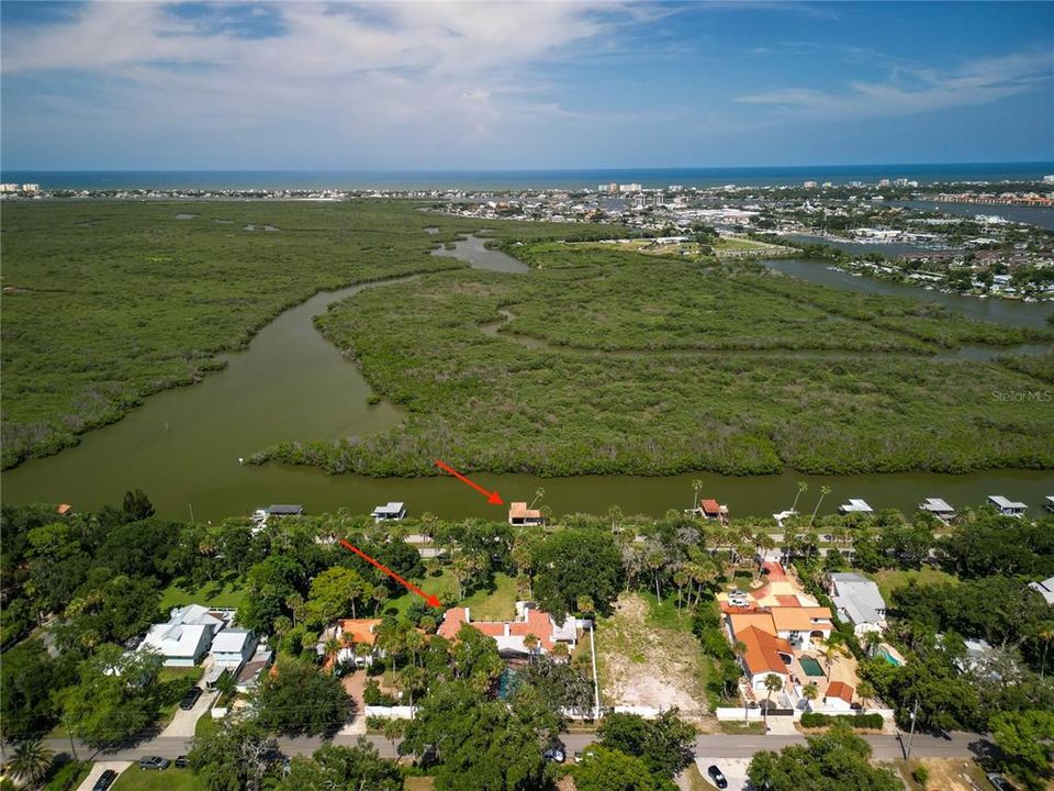 En Venta: $2,290,000 (3 camas, 4 baños, 3250 Pies cuadrados)