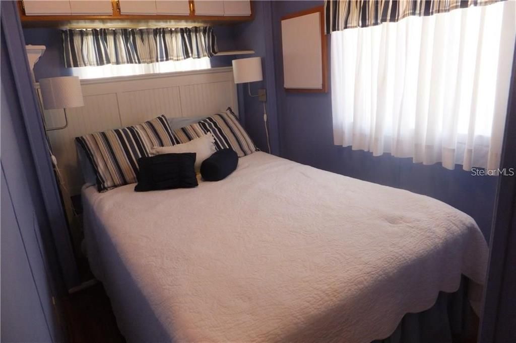 В аренду: $1,100 (1 спален, 1 ванн, 384 Квадратных фут)