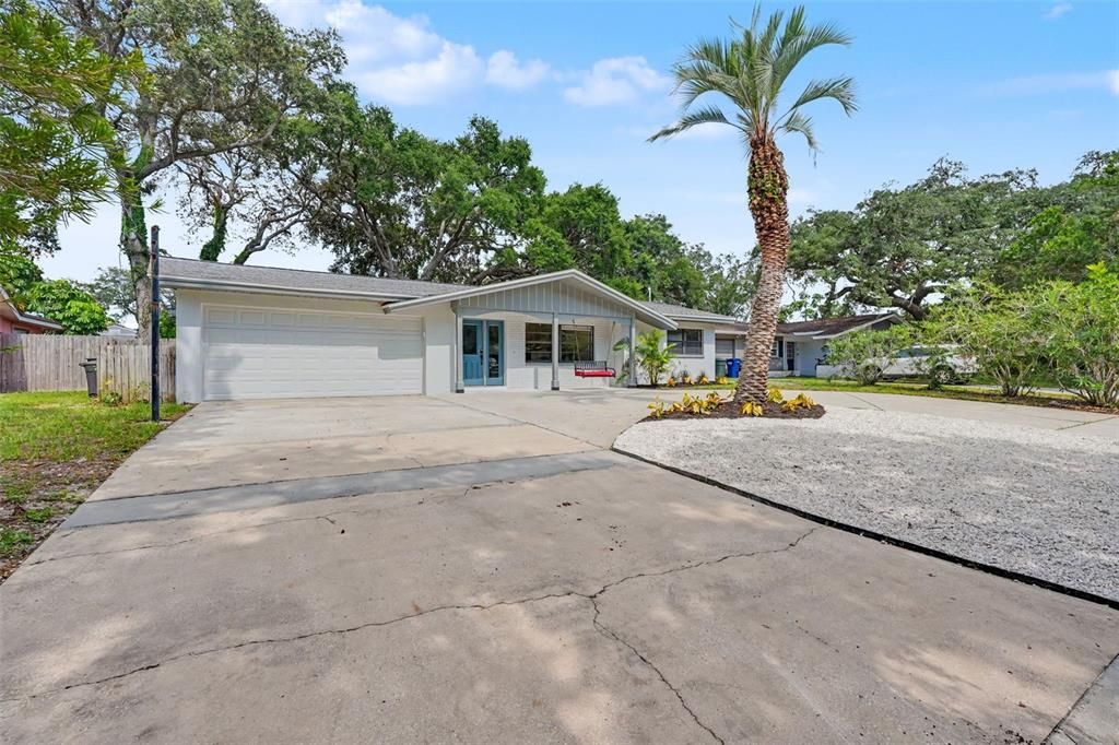 En Venta: $545,000 (3 camas, 2 baños, 1558 Pies cuadrados)