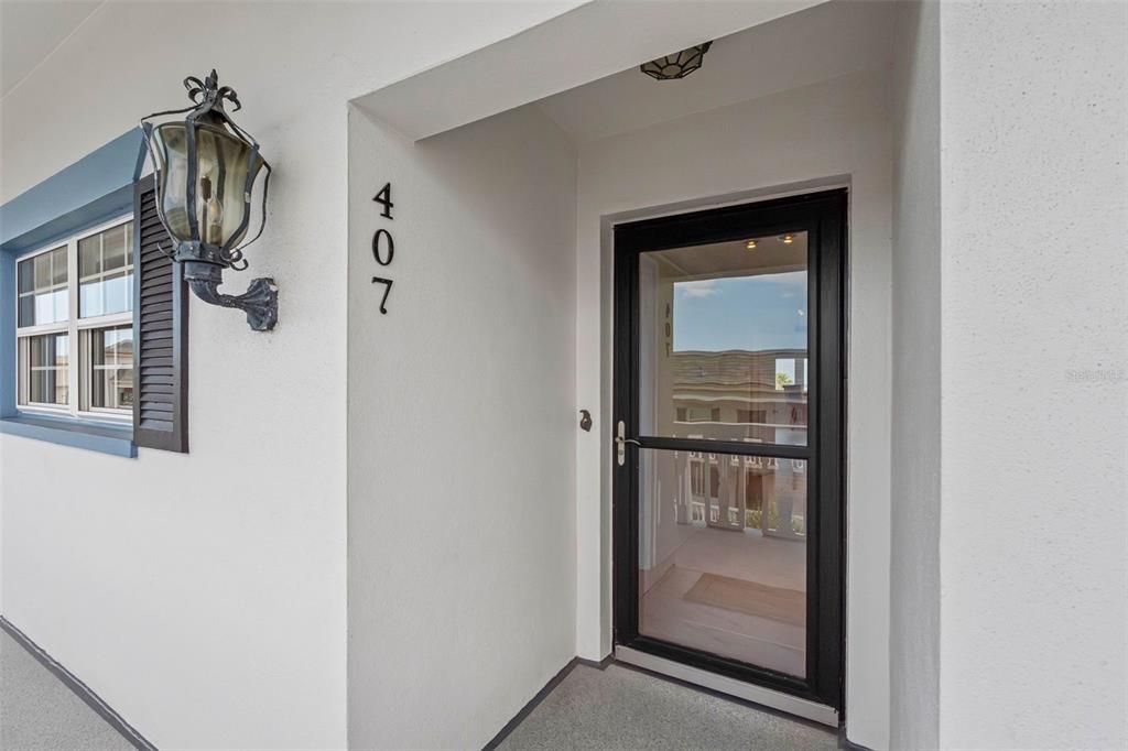 For Sale: $724,900 (4 beds, 2 baths, 3012 Square Feet)
