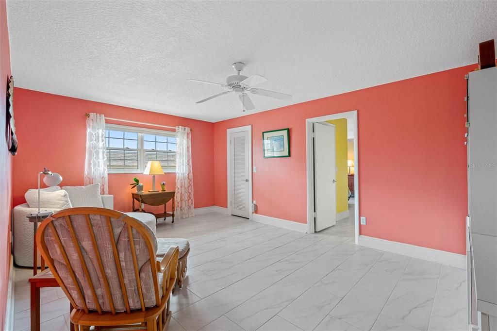 For Sale: $724,900 (4 beds, 2 baths, 3012 Square Feet)