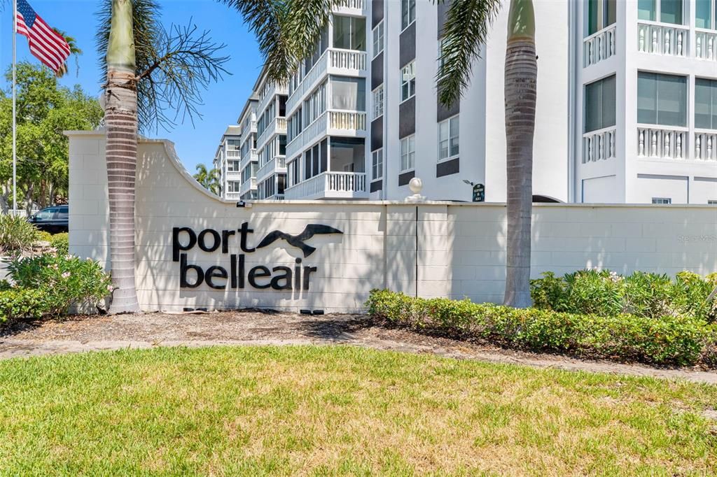 For Sale: $724,900 (4 beds, 2 baths, 3012 Square Feet)